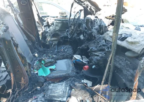 2022 Chevrolet Silverado 1500 Ltd 4Wd Standard Bed Lt from USA, damaged, VIN 1GCUYDET7NZ116559